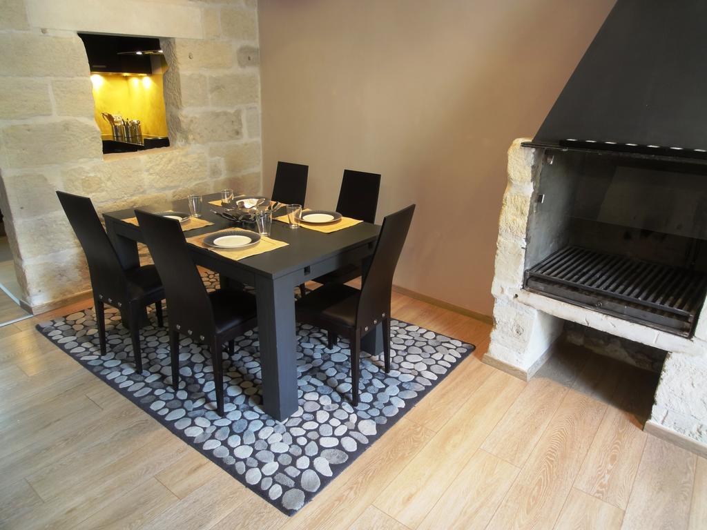 Les Toits D'Uzes Apartman Kültér fotó